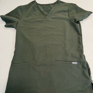 Figs Moss Green Casma Three-Pocket Scrub Top